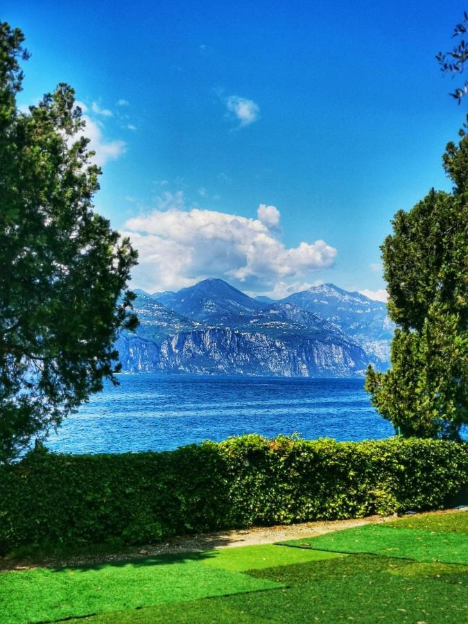 Camping Baldo Brenzone sul Garda Exteriör bild
