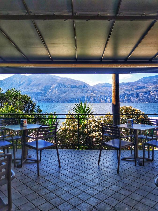 Camping Baldo Brenzone sul Garda Exteriör bild